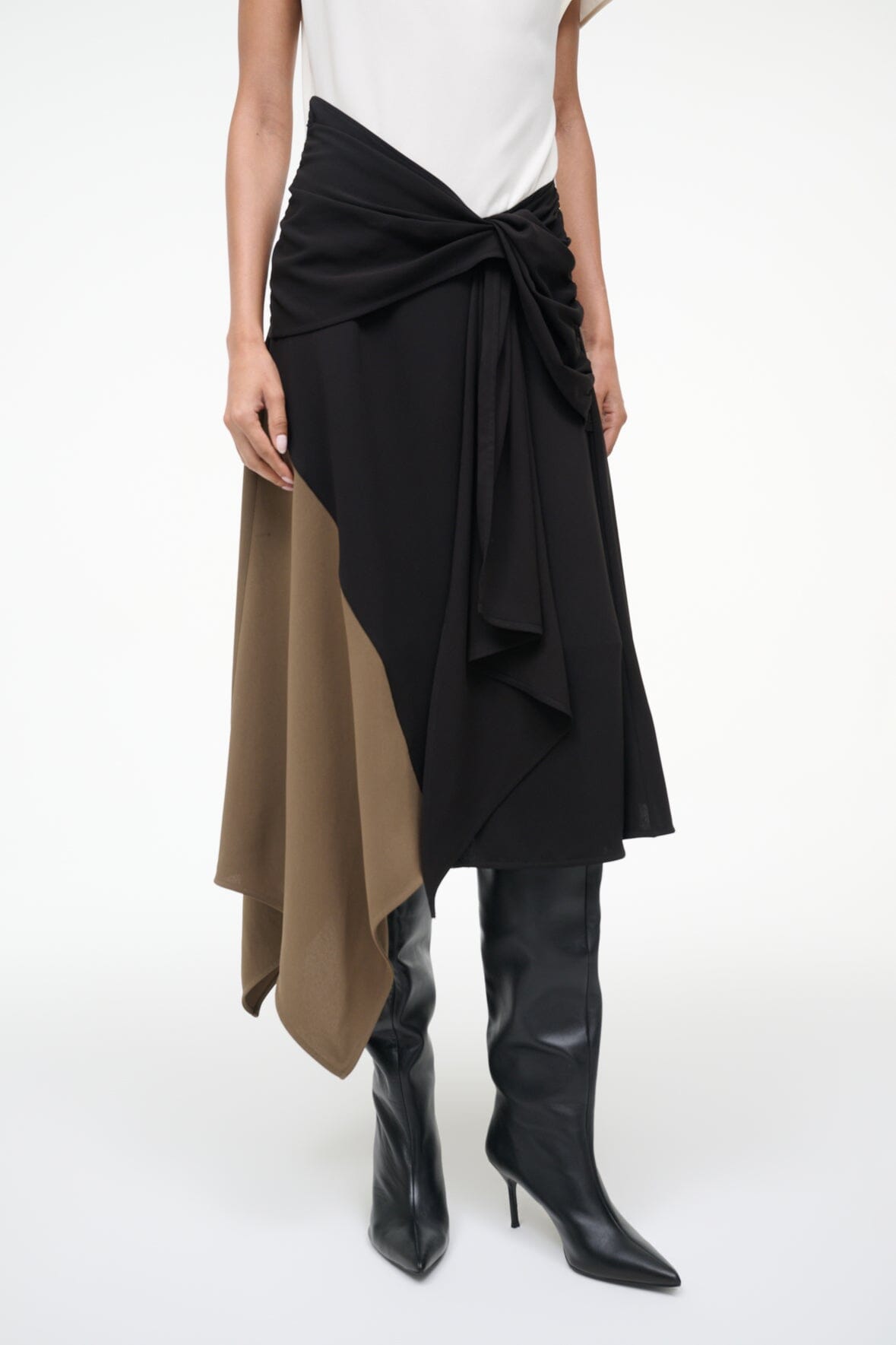 DAVINA DRESS | BLACK MULTI - Image 7