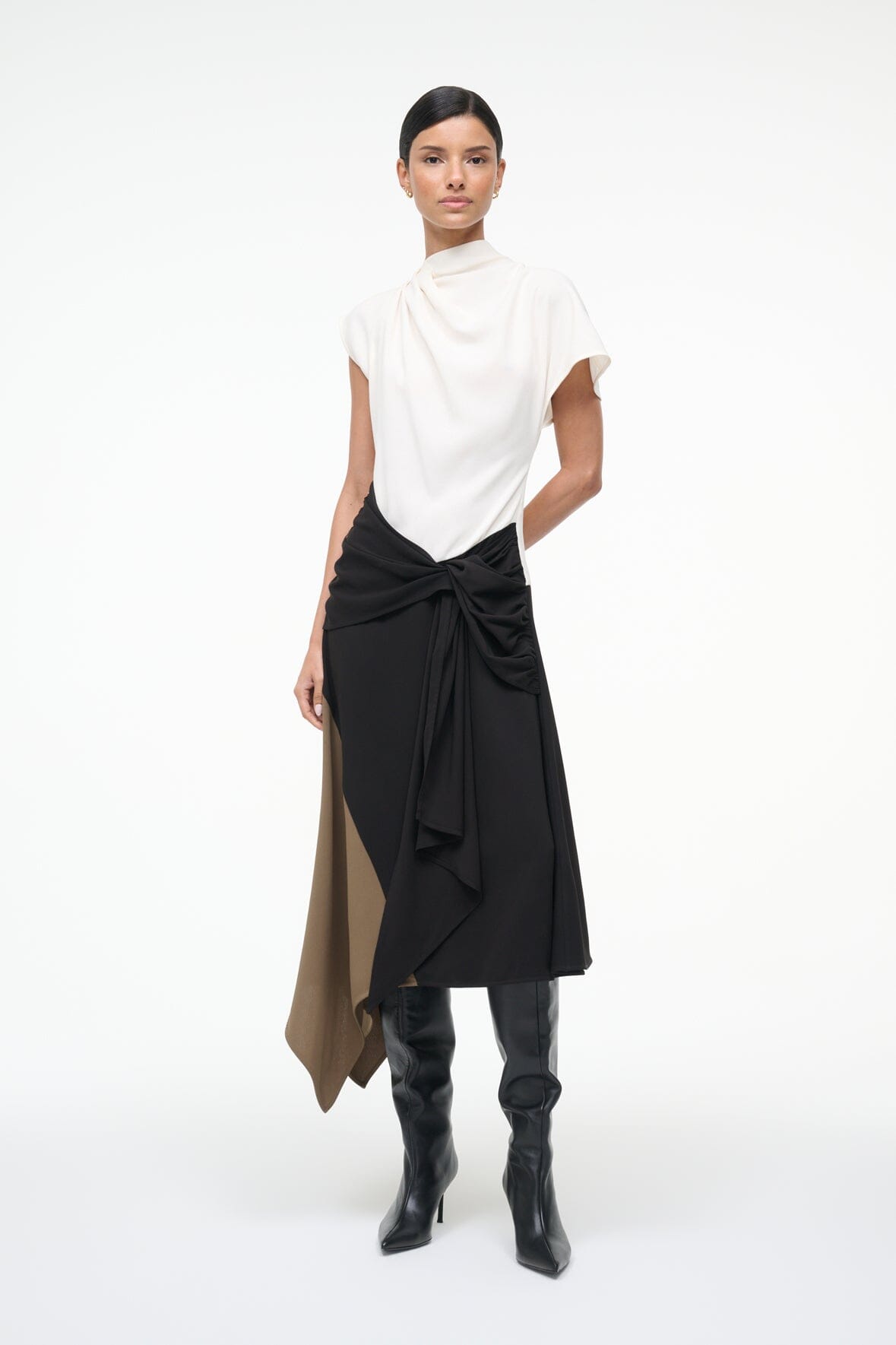 DAVINA DRESS | BLACK MULTI - Image 3
