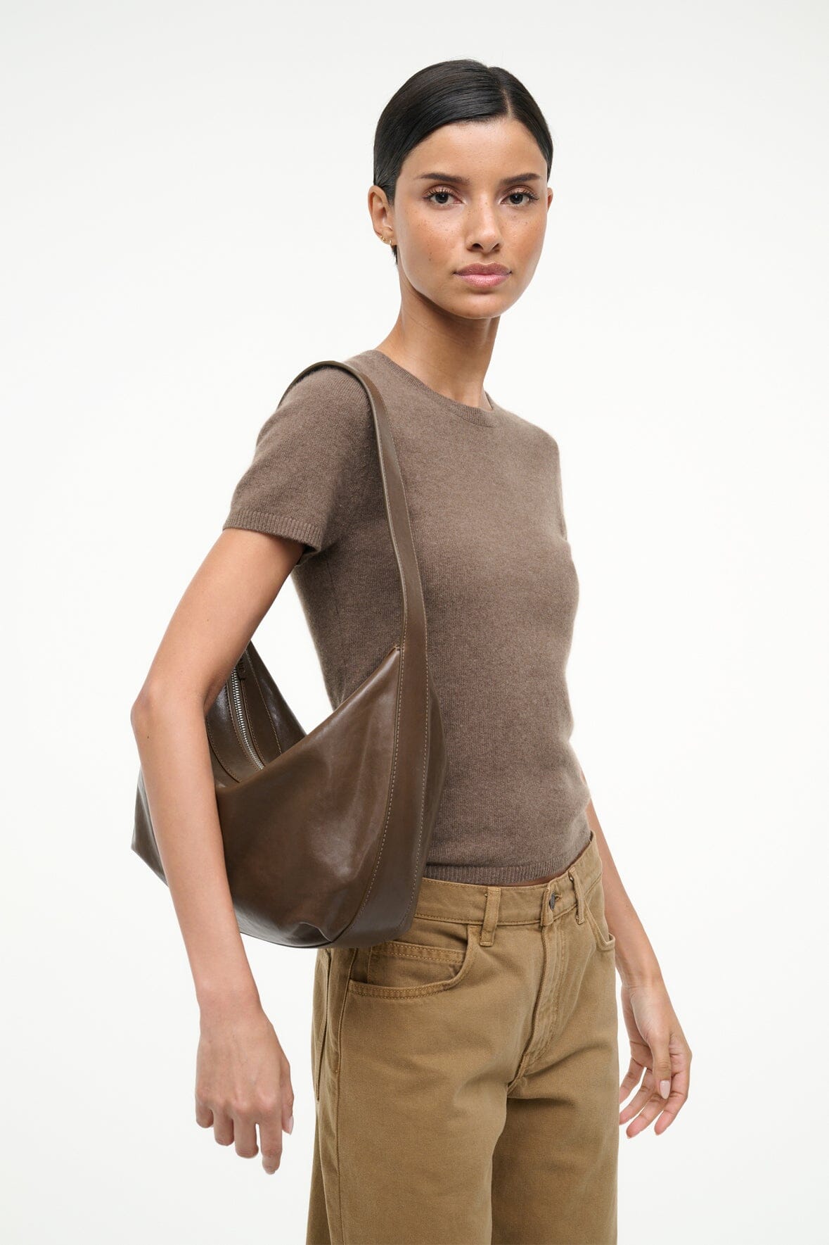 LARGE DEMY SHOULDER BAG | TRUFFLE - Image 2