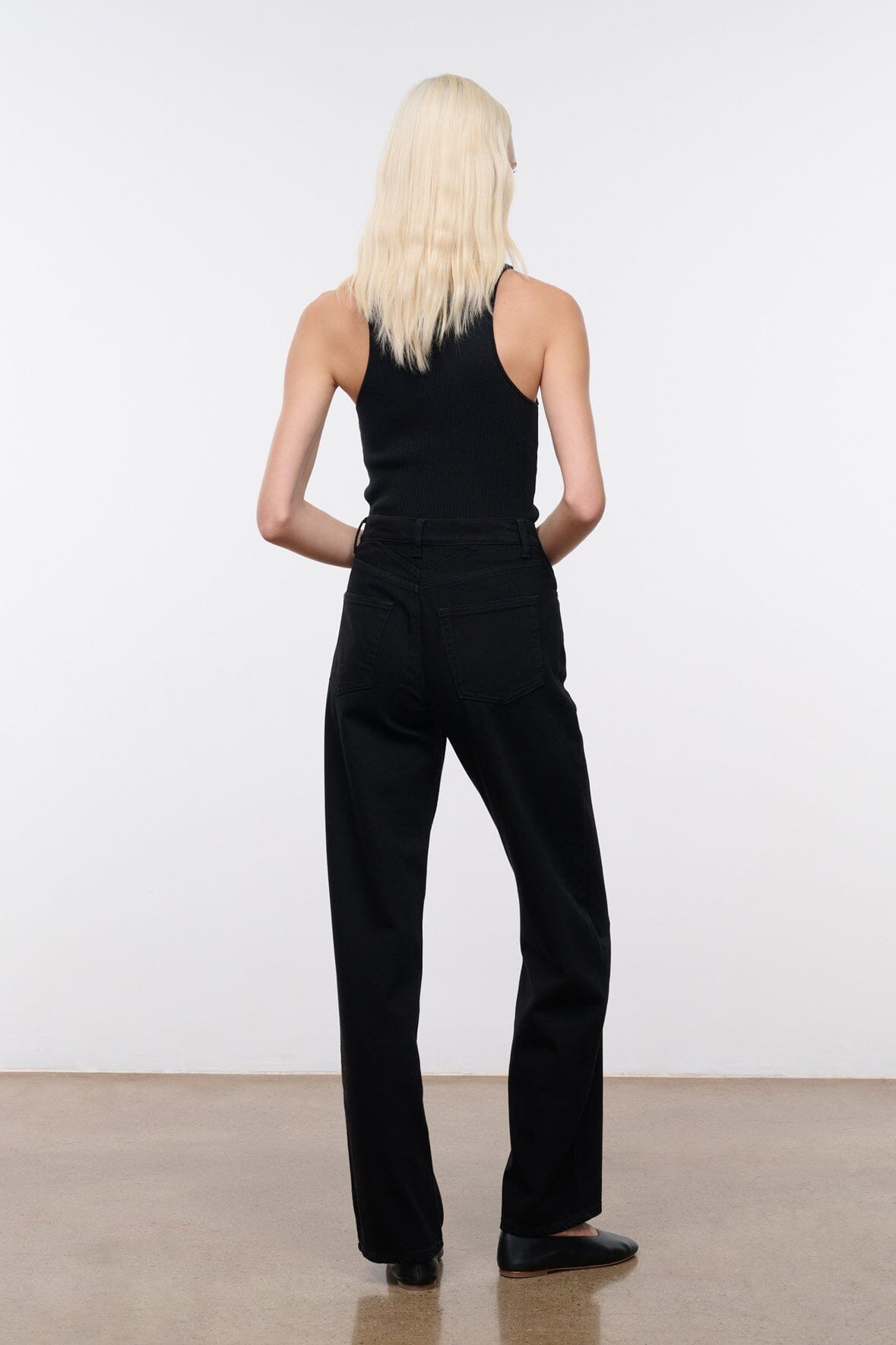 LEO HIGH RISE JEAN | BLACK - Image 4